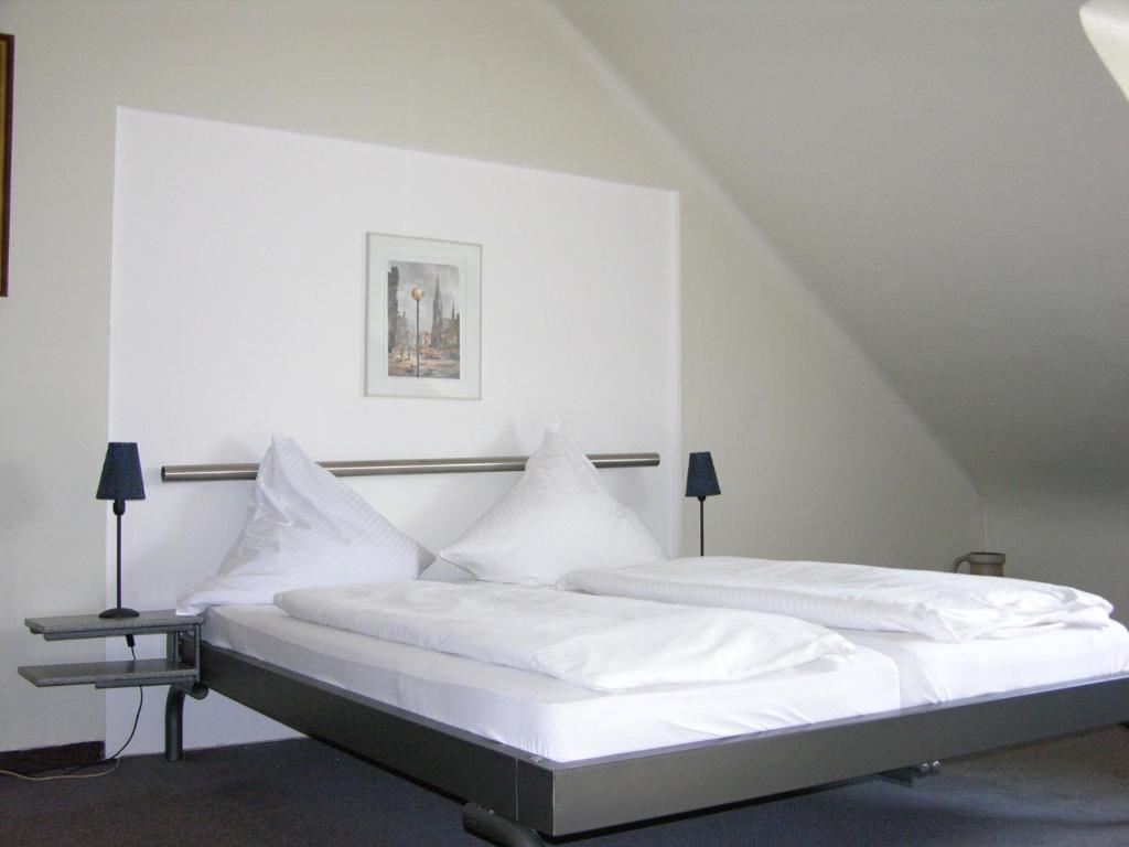 Hotel Continental Saarbruecken Room photo